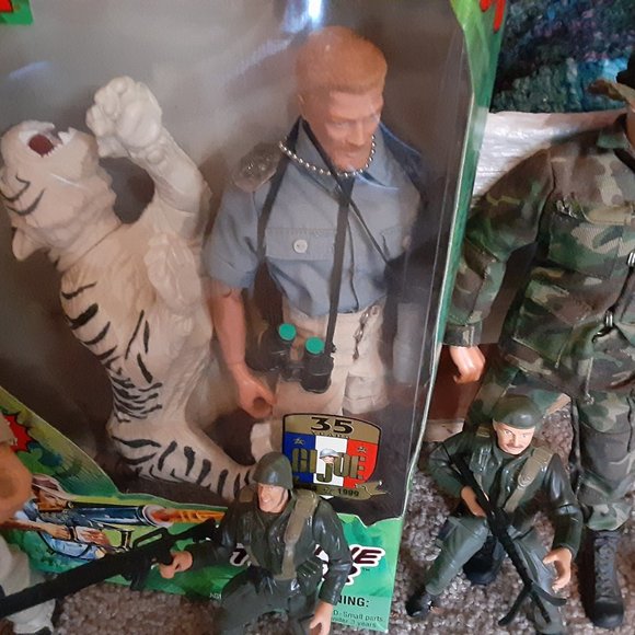 Lot of 8x GI joe 12' action figures and 4x 5' action figures - Picture 5 of 11